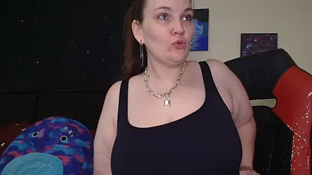 ToxicLilly online show from 25, 10, 2025