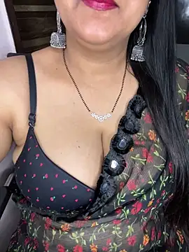 Zoya Varma004 online show from 17, 3, 2026