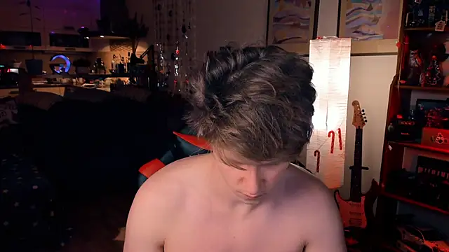 Breston Sweet online show from 22, 12, 2024