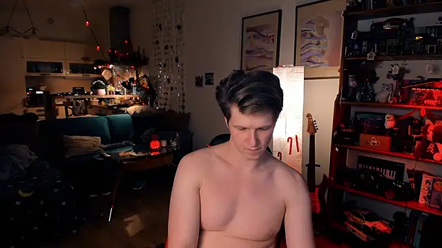 Breston Sweet online show from 30, 12, 2024