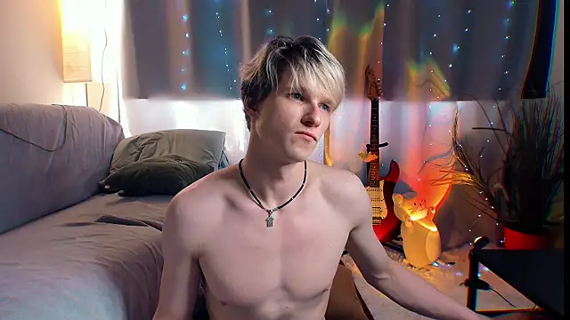 Breston Sweet online show from 12, 4, 2026