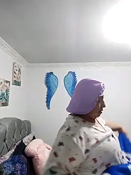 Keyla01  online show from 21, 10, 2025