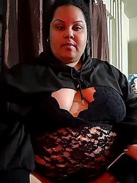 MissMazi online show from 30, 11, 2025
