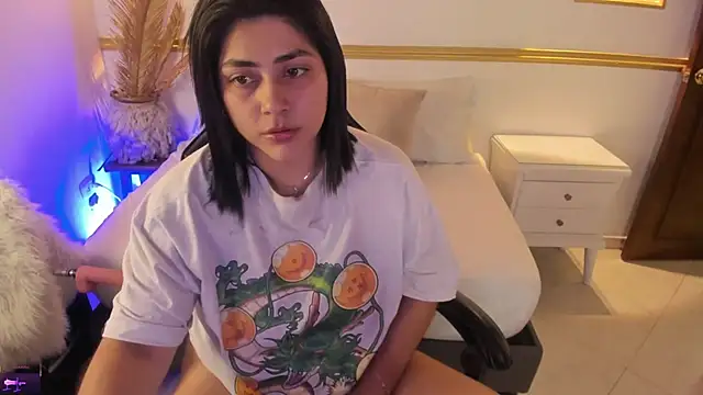 lucy26  online show from 21, 2, 2025