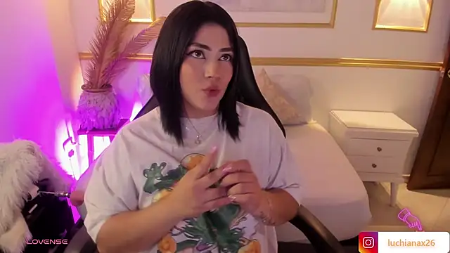 lucy26  online show from 2, 3, 2025