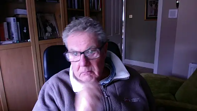 Snapshot of Oldpistolpete chatting on 26, 2, 2025 Oldpistolpete online show from 26, 2, 2025