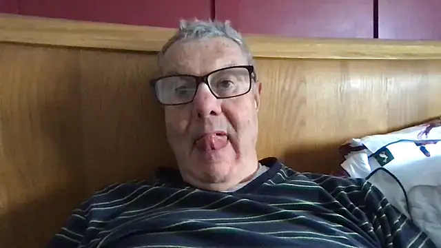 Snapshot of Oldpistolpete chatting on 13, 3, 2025 Oldpistolpete online show from 13, 3, 2025