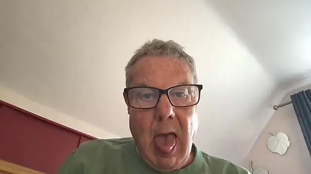 Snapshot of Oldpistolpete chatting on 14, 3, 2025 Oldpistolpete online show from 14, 3, 2025