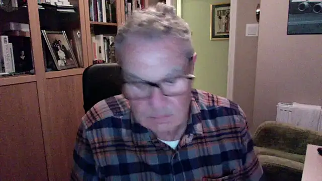 Snapshot of Oldpistolpete chatting on 15, 3, 2025 Oldpistolpete online show from 15, 3, 2025