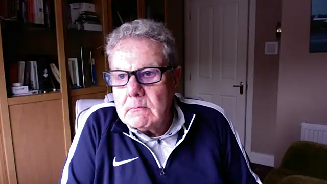 Snapshot of Oldpistolpete chatting on 14, 4, 2026 Oldpistolpete online show from 14, 4, 2026