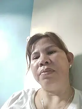 Snapshot of simplewild_mom chatting on 22, 7, 2026 simplewild mom online show from 22, 7, 2026