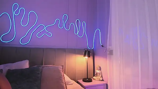 Sofly s online show from 5, 1, 2026