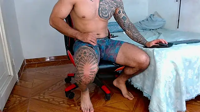 Snapshot of leonidas_18k chatting on 22, 1, 2025 leonidas 18k online show from 22, 1, 2025
