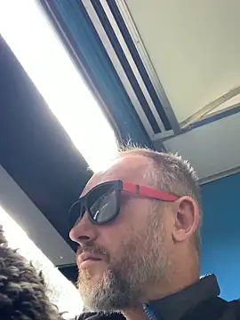 Snapshot of GHsveter chatting on 19, 9, 2025 GHsveter online show from 19, 9, 2025