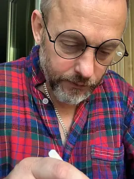 Snapshot of GHsveter chatting on 23, 9, 2025 GHsveter online show from 23, 9, 2025