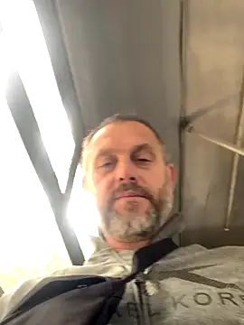 Snapshot of GHsveter chatting on 24, 9, 2025 GHsveter online show from 24, 9, 2025