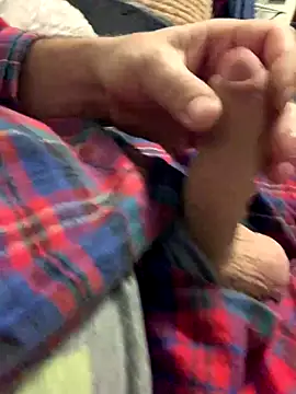 Snapshot of GHsveter chatting on 10, 10, 2025 GHsveter online show from 10, 10, 2025