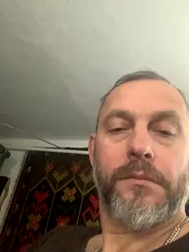 Snapshot of GHsveter chatting on 19, 10, 2025 GHsveter online show from 19, 10, 2025