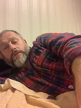 Snapshot of GHsveter chatting on 3, 12, 2025 GHsveter online show from 3, 12, 2025