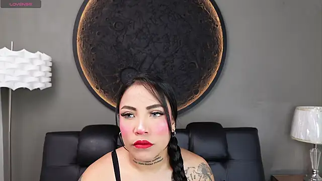 Snapshot of miss_vaiolette chatting on 22, 4, 2026 miss vaiolette online show from 22, 4, 2026