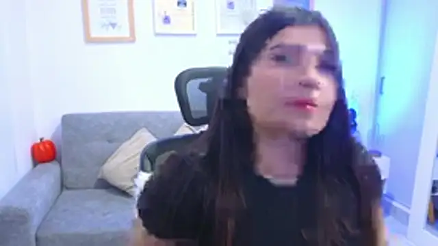 annylouis online show from 2, 11, 2025