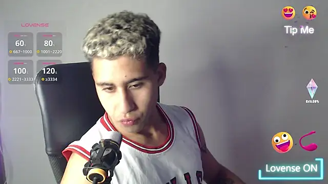 Snapshot of Daiki_Jack chatting on 22, 12, 2024 Daiki Jack online show from 22, 12, 2024