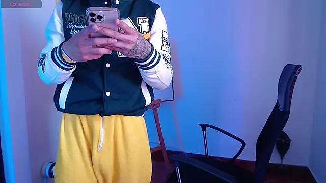 Snapshot of Daiki_Jack chatting on 13, 1, 2025 Daiki Jack online show from 13, 1, 2025