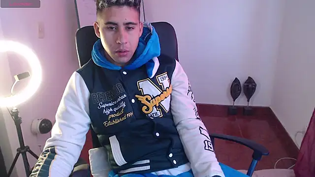 Snapshot of Daiki_Jack chatting on 14, 1, 2025 Daiki Jack online show from 14, 1, 2025