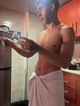 Snapshot of Daiki_Jack chatting on 4, 2, 2025 Daiki Jack online show from 4, 2, 2025