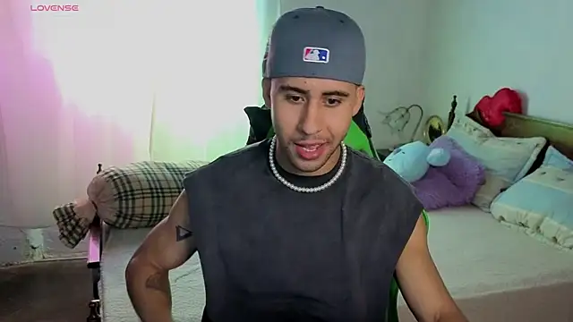 Snapshot of Daiki_Jack chatting on 1, 10, 2025 Daiki Jack online show from 1, 10, 2025