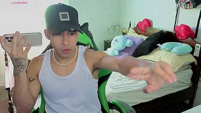 Snapshot of Daiki_Jack chatting on 3, 10, 2025 Daiki Jack online show from 3, 10, 2025