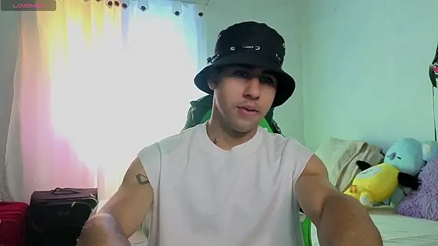 Snapshot of Daiki_Jack chatting on 17, 10, 2025 Daiki Jack online show from 17, 10, 2025