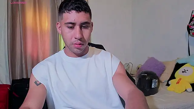 Snapshot of Daiki_Jack chatting on 18, 10, 2025 Daiki Jack online show from 18, 10, 2025