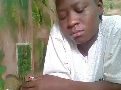 Snapshot of CandyLovesU2 chatting on 13, 9, 2025 CandyLovesU2 online show from 13, 9, 2025