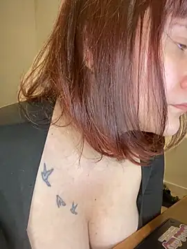 callmelouve online show from 1, 3, 2025