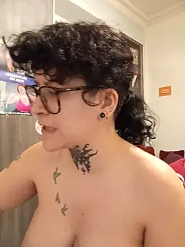 callmelouve online show from 8, 1, 2026