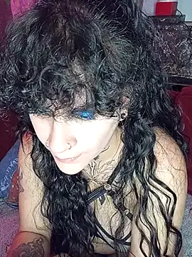 Snapshot of callmelouve chatting on 17, 4, 2026 callmelouve online show from 17, 4, 2026