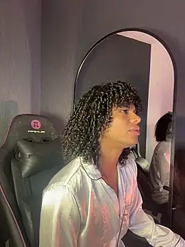 Lucas eevans online show from 4, 2, 2026