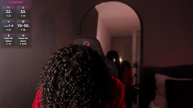 Lucas eevans online show from 4, 3, 2026