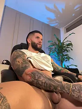 Frank Farrell online show from 7, 4, 2026