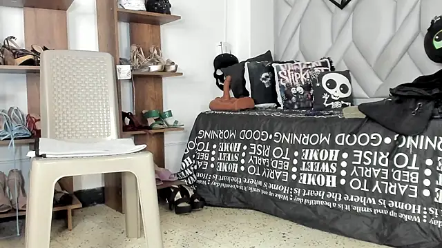 Snapshot of MirandaHaguen chatting on 13, 6, 2026 MirandaHaguen online show from 13, 6, 2026