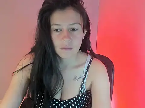 Snapshot of sandyquinnxx chatting on 14, 12, 2025 sandyquinnxx online show from 14, 12, 2025