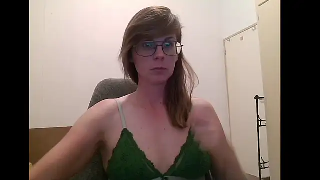 Snapshot of SavannaGirly chatting on 22, 4, 2026 SavannaGirly online show from 22, 4, 2026