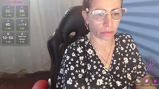 Chayla Ruiz online show from 27, 5, 2026