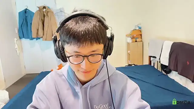 romeoisme   online show from 14, 12, 2024