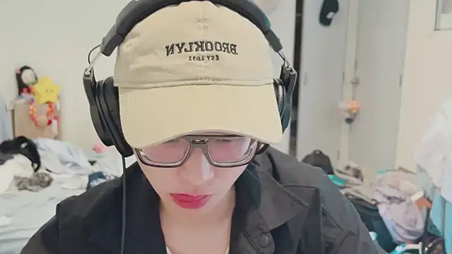 romeoisme   online show from 22, 9, 2025