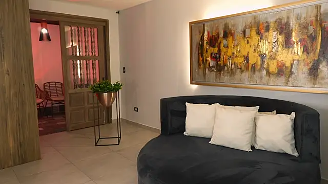 KateSunder online show from 21, 12, 2025