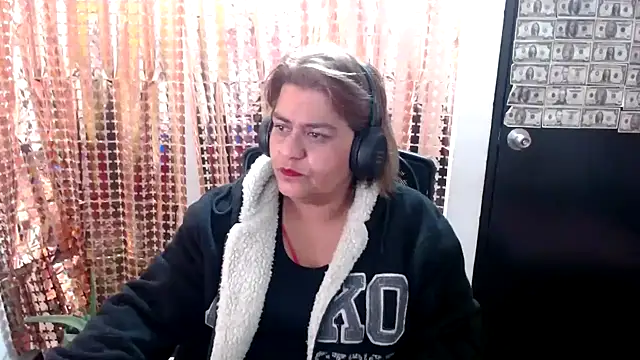 NAILAH SANZ online show from 1, 3, 2025