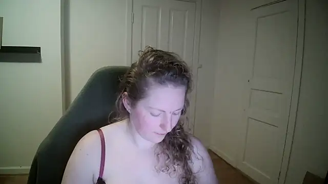 Snapshot of Girlnina-1995 chatting on 30, 1, 2025 Girlnina-1995 online show from 30, 1, 2025