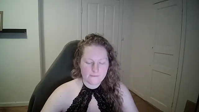 Snapshot of Girlnina-1995 chatting on 25, 2, 2025 Girlnina-1995 online show from 25, 2, 2025